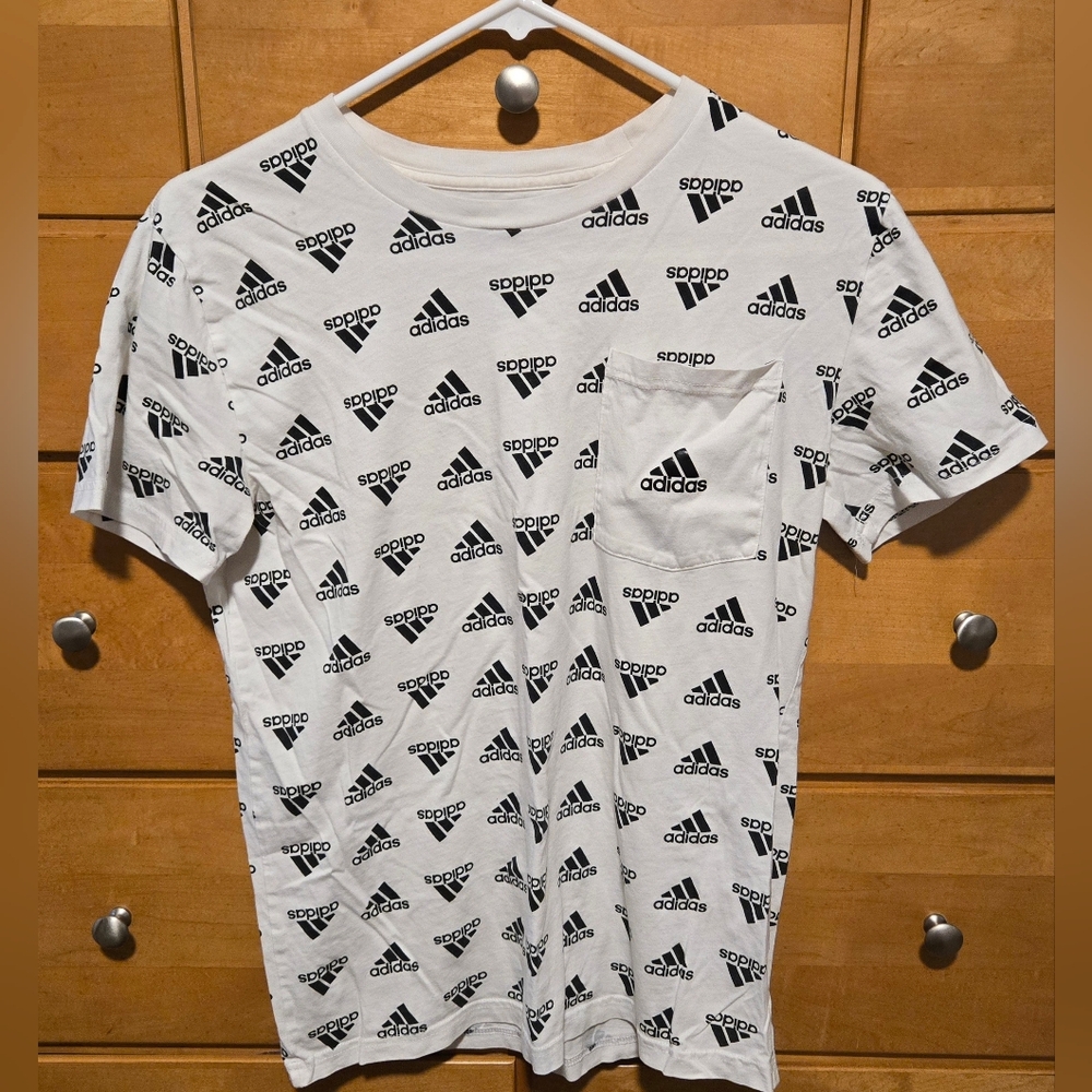 Adidas White All Over Print T-Shirt Boys sz L (14/16)